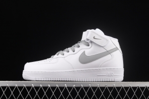 NIKE Air Force 1: 07 AF1 Mid UN2.0 all-white Mantian Star Zhongbang board shoes 366731-606