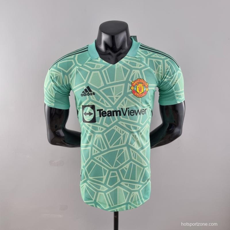 Player Version 22/23 Manchester United Green Goalkeeper