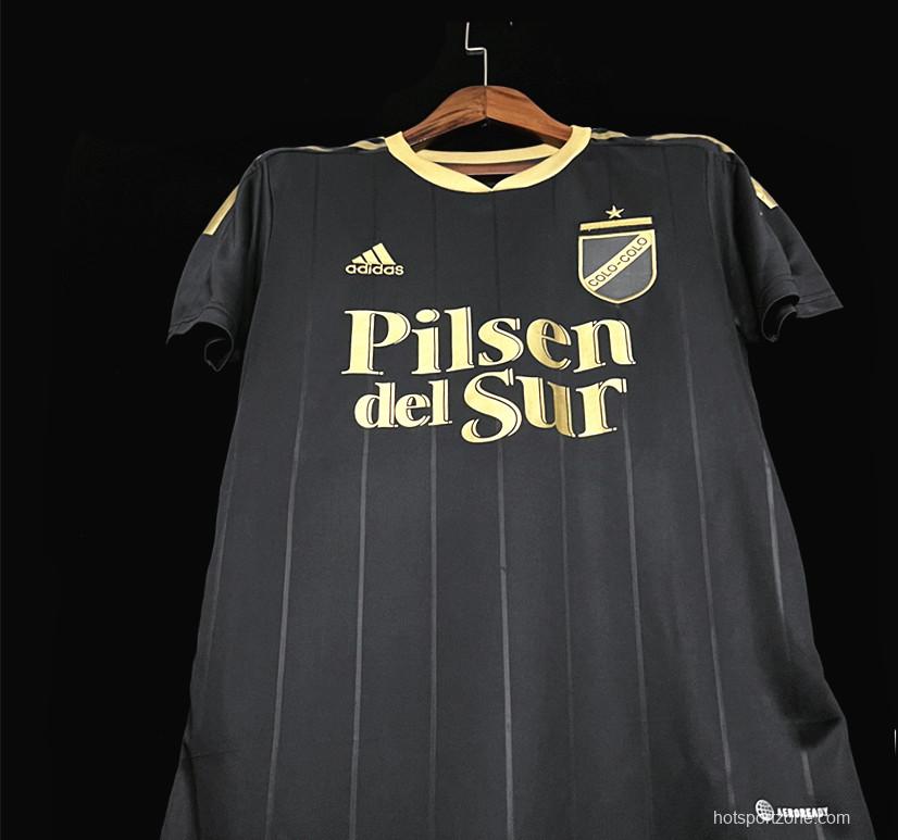 22/23 Colo Colo Commemorative Edition Black Gold 