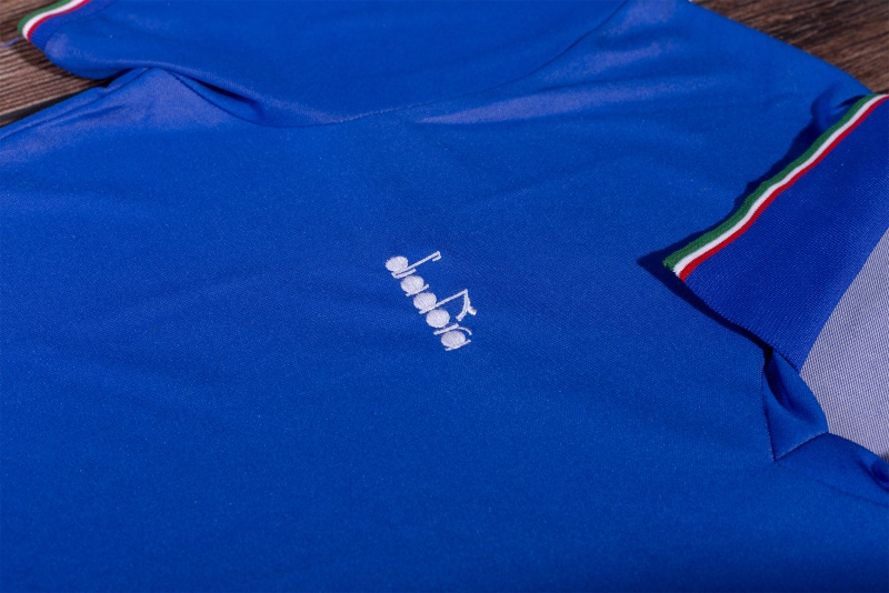 Retro 1990 Italy Home Soccer Jersey