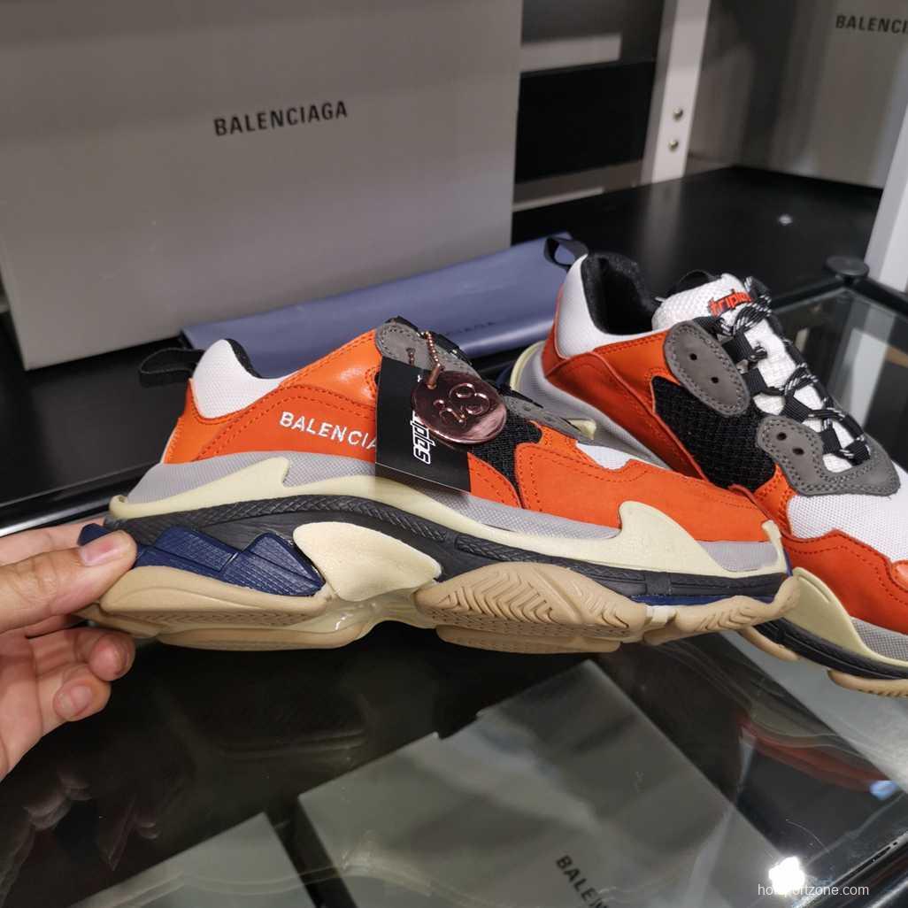 Men/Women Balenciaga Triple S Sneaker Orange Item Ab5580330