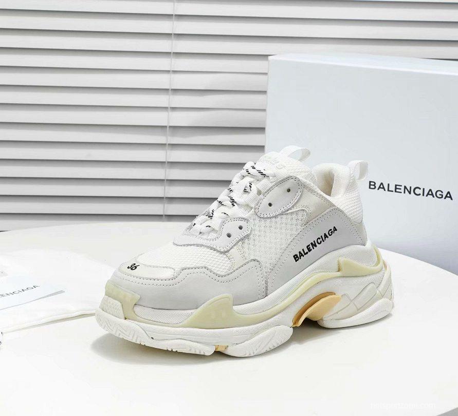 Men/Women Balenciaga Triple S Sneaker White Item 6380340