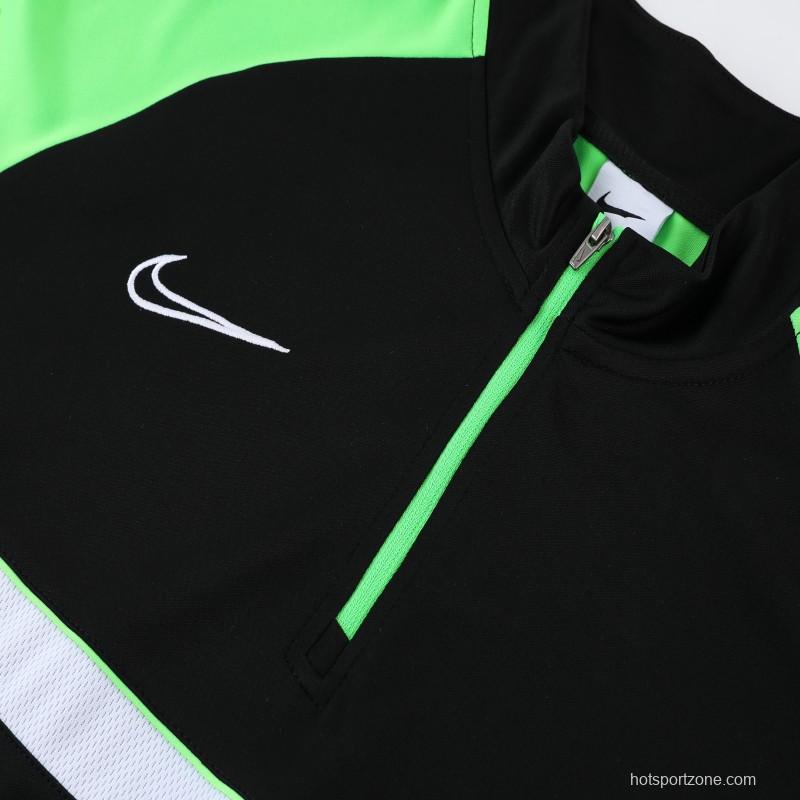 2023 NIKE Black Green Half Zipper Jacket +Pants