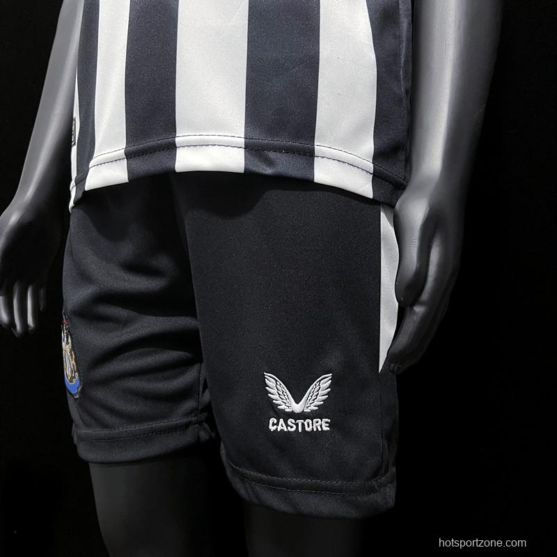 Kids 23/24 Newcastle United Home Jersey Size 16-28
