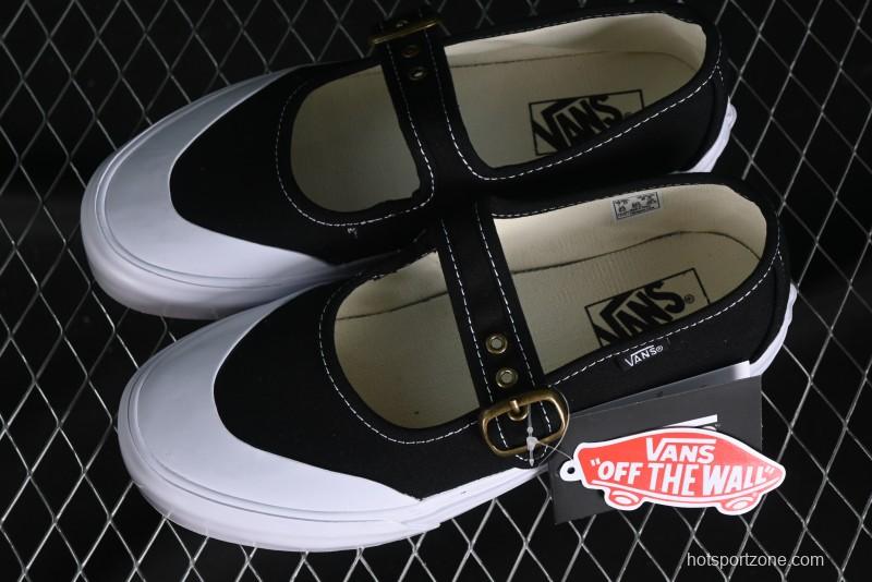 Vans Mary Jane Retro Canvas Shoes in Black - VN000CRR6BT