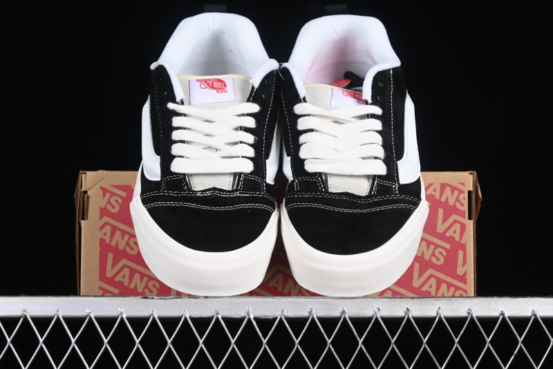 Vans Classics Knu Skool Retro Skate Shoes with Chunky Silhouette - VN0009QCBF2