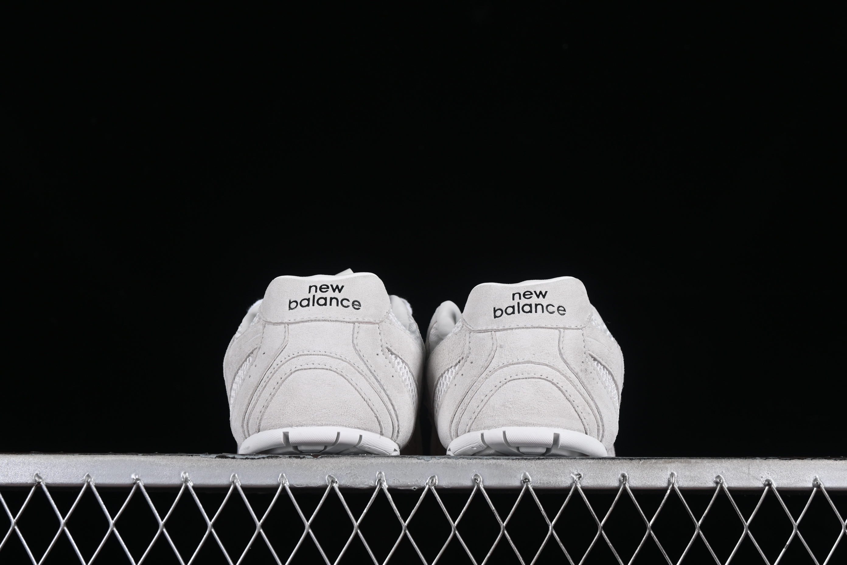 MiuMiu x New Balance 530 Series Low-Top Classic Retro Casual Running Shoes - 55655 White