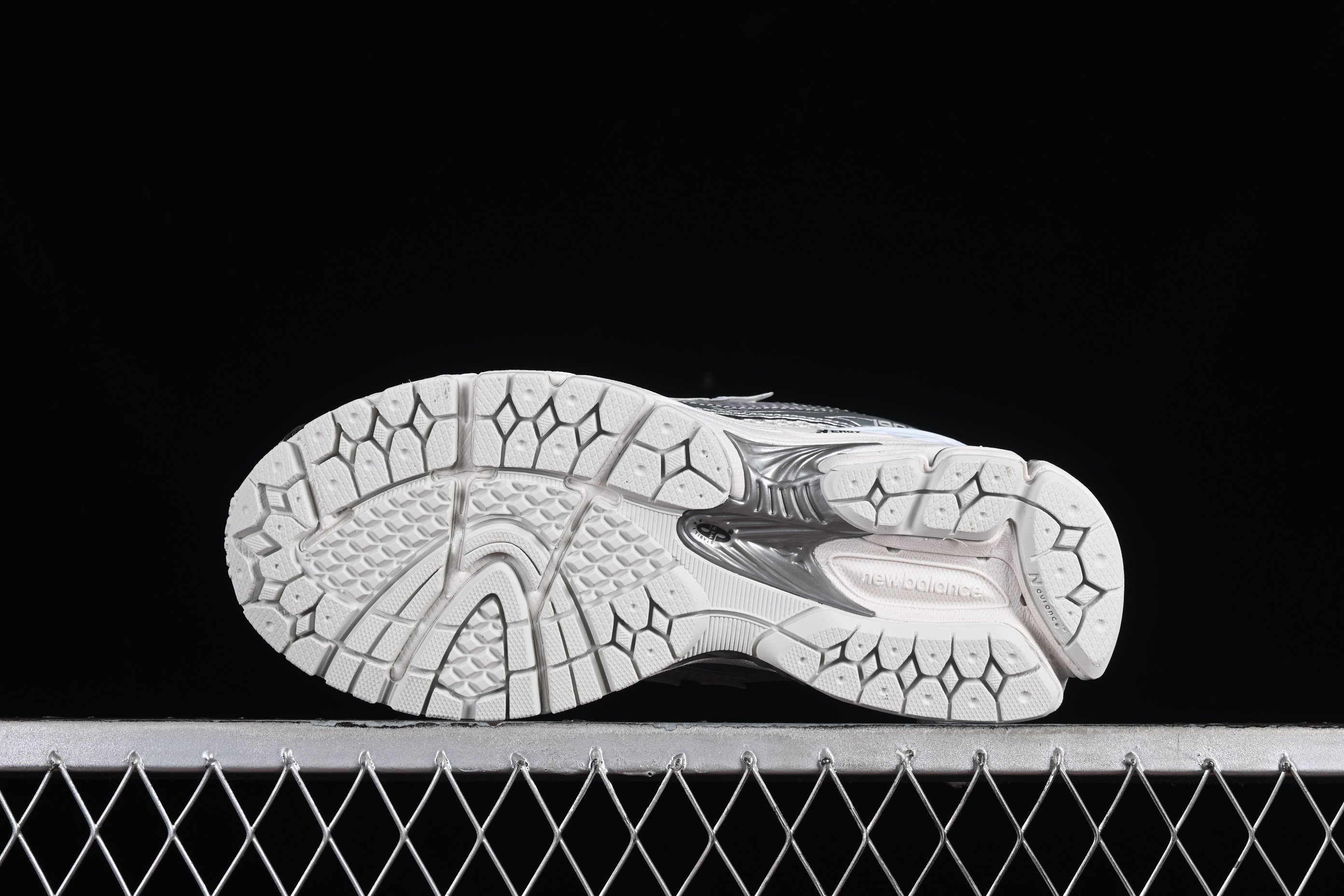 New Balance 1906 Series Retro Dad Style Casual Running Shoes - M1906RCB