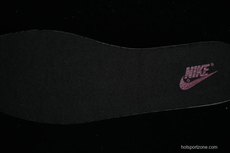 Nike SB Dunk Low Custom Collaboration Otomo Katsuhiro x Nike SB Dunk Low "Steamboy OST" - CT0856-102