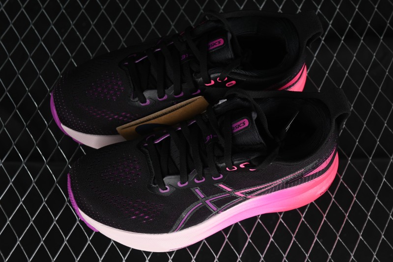 Asics Gel-Kayano 31 Running Shoes with Enhanced Cushioning and Breathable Design - 1012B670-003