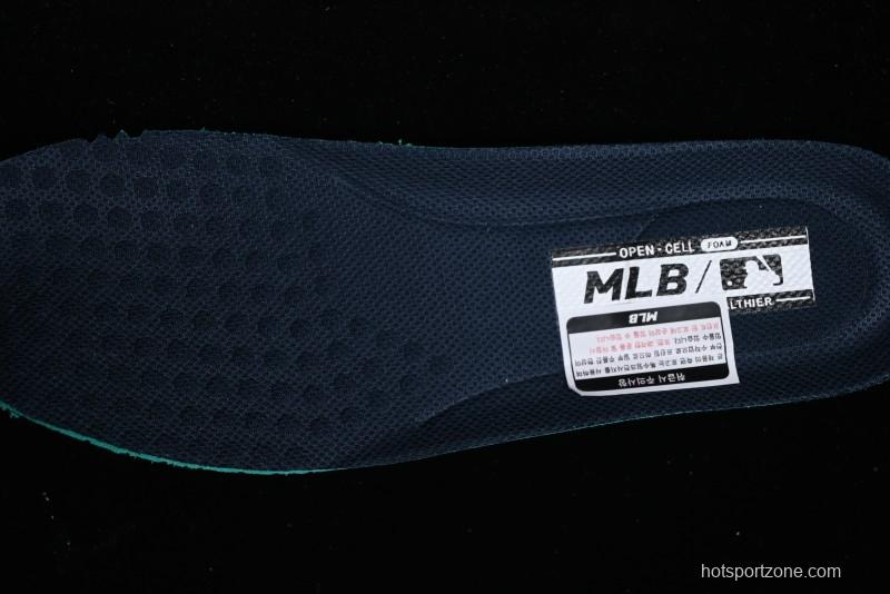 MLB Chunky Liner Basic New York Yankees Thick Sole Casual Sneakers with 6cm Height Increase - 3ASXCBO3N07NYD