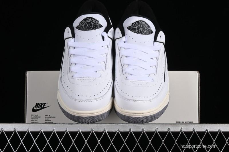 Nike Air Jordan 2/3 Retro Low-Top Basketball Shoes in White/Black - FD0383-100