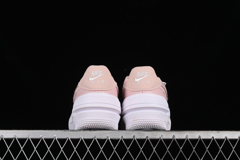 Nike Air Force 1 PLT Low-Top Casual Sneakers with Speed-Inspired Swoosh Design - DJ9946-602