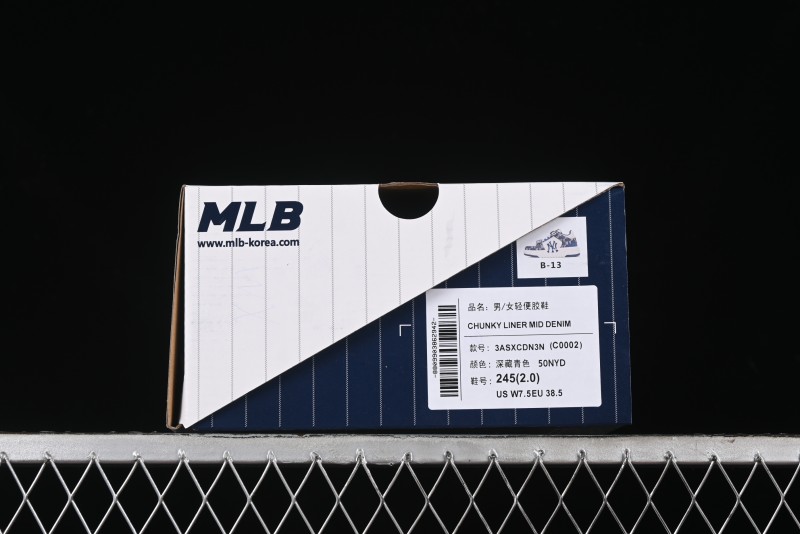 MLB Chunky Liner New York Yankees Lightweight Platform Sneakers with 6cm Height Increase - 3ASXCDN3N50NYD