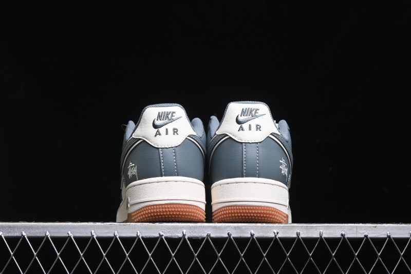 Nike Air Force 1 '07 Low Stussy Collaboration - Grey White Gum Sole Low-Top Casual Sneakers - XZ9688-101