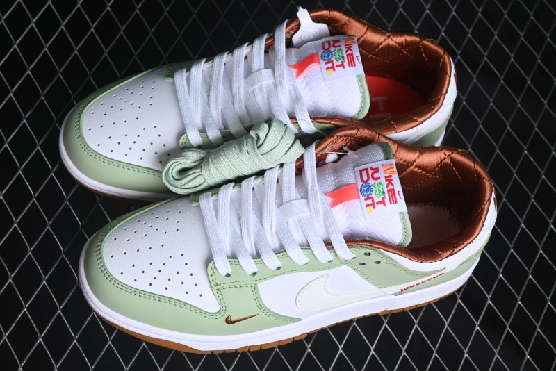 Nike Dunk Low Year of the Snake Themed Low-Top Casual Sneakers - HV6001-101
