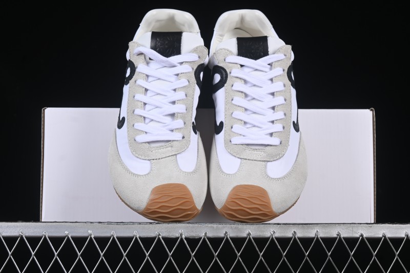 Loewe Ballet Runner 2.0 Sneakers Retro Style Low-Profile Casual Sports Shoes with Asymmetric Toe Design - Ballet Runner 2.0