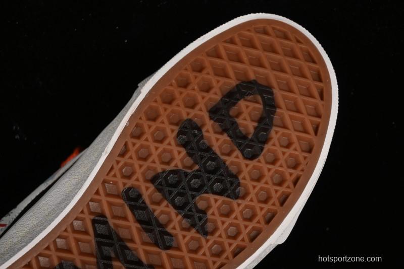 Vans Classics Knu Skool Retro Sneakers with Embroidered Graffiti Design and Thick Tongue - VN000CS00ZB