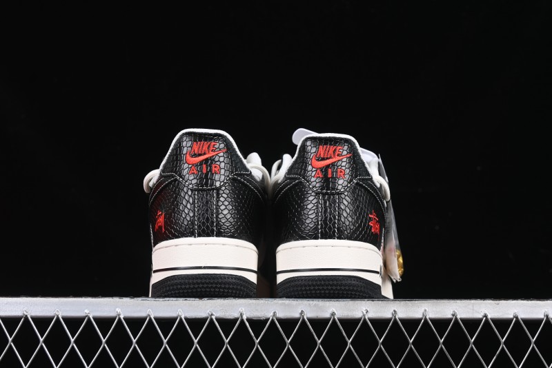 Nike Air Force 1 '07 Low Stussy Year of the Snake Limited Edition Black Snake Print Drawstring Casual Sneakers - DM6688-013