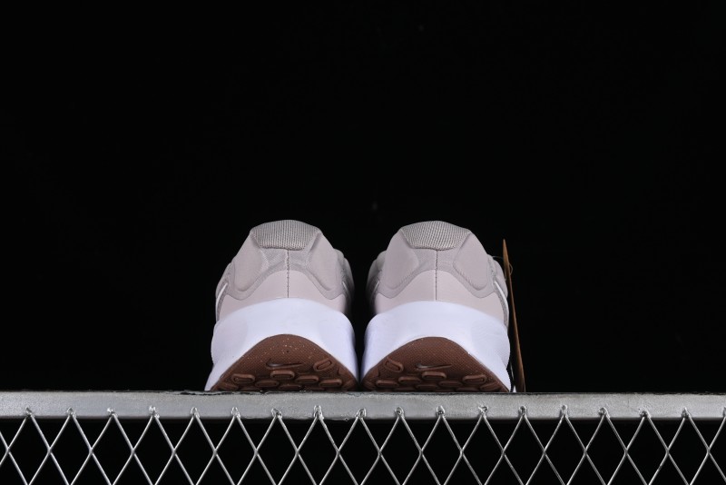 Nike Revolution 7 Wide Low-Top Running Shoes with Breathable Mesh and Durable Cushioning - FB2208-007