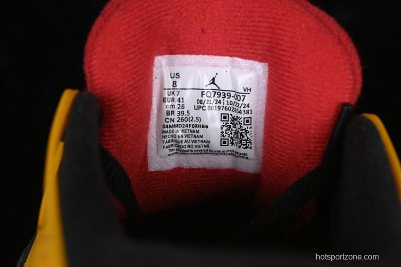 Nike Air Jordan 4 Remastered Retro Sneakers in White Green with Gum Sole - FQ7939-007