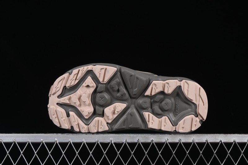 Hoka One One Hopara Outdoor Functional Mountain Sandals with Rugged Design - 1123112 SSDD