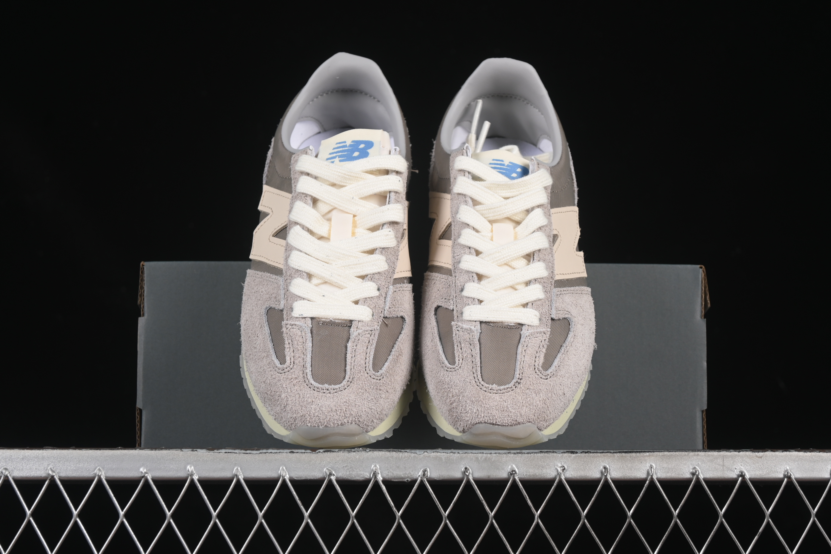 New Balance NB471 Series Fabric and Leather Casual Lifestyle Shoes - U471GR