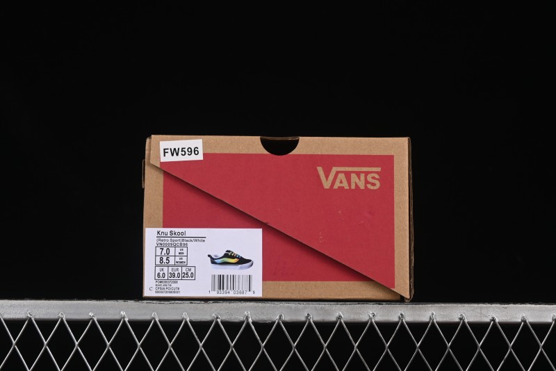 Vans Knu Skool Low-Top Retro Chunky Sneakers - VN0009QCB96