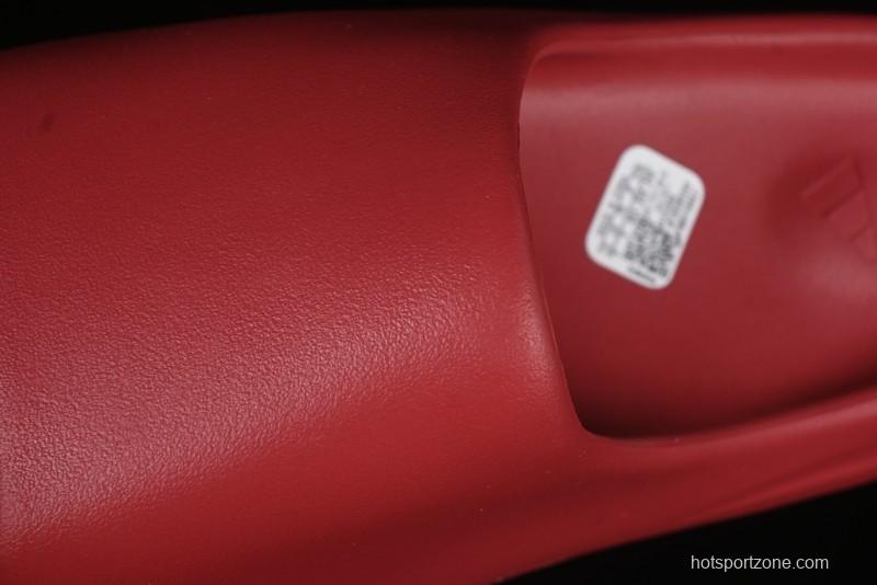 Adidas Yeezy Slide Comfortable Slippers with EVA Foam and Grooved Sole Design - ID5988