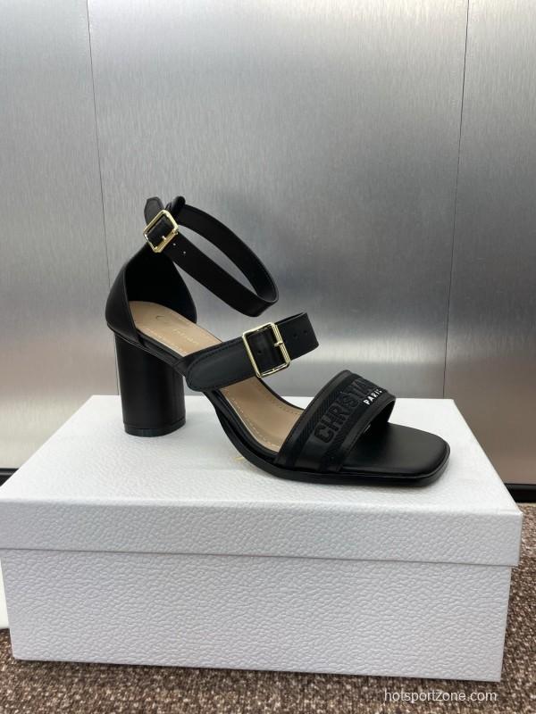 2025 Women Dior Black Leather Sandals Buckle KFY00310