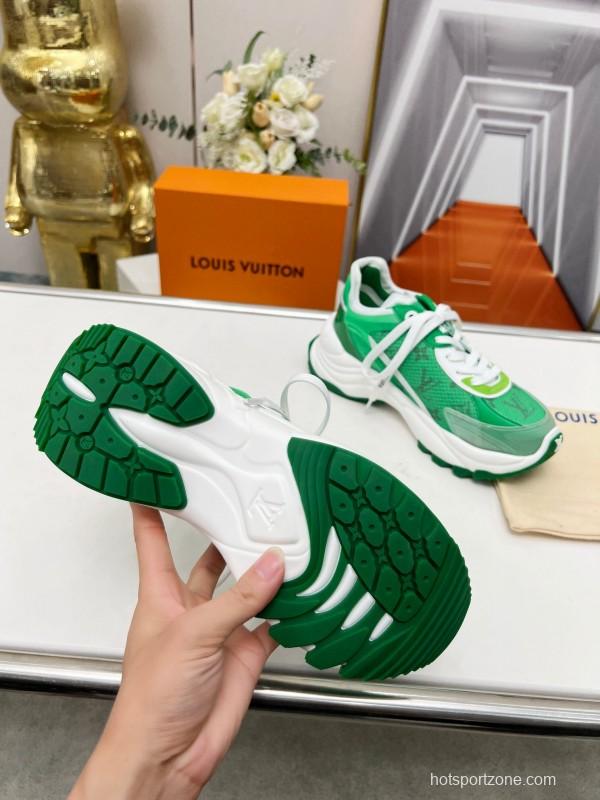 2025 Unisex Louis Vuitton Green White Leather Mesh Rubber Sneakers Monogram LY00340