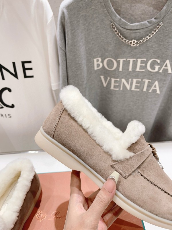2024 Unisex LP Beige Suede Shearling Loafers MJ00300