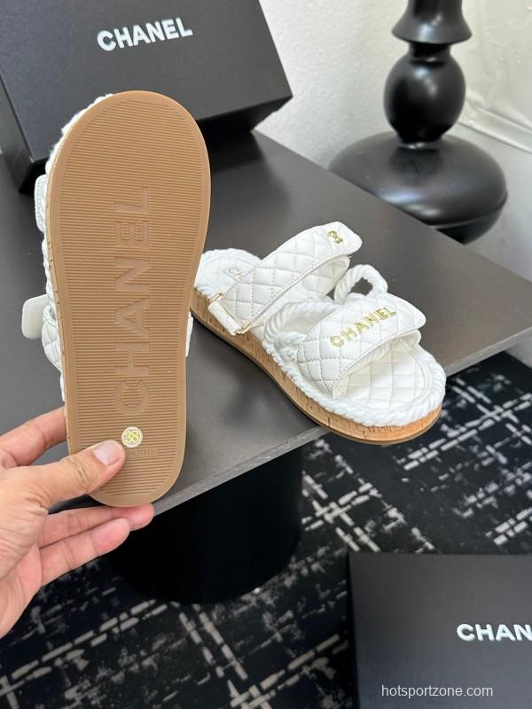 2025 Slippers Chanel White Quilted Fabric Cork Sole LY00250