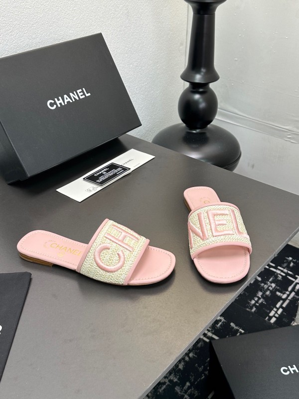 2025 Slippers CHANEL Pink Tweed Slippers