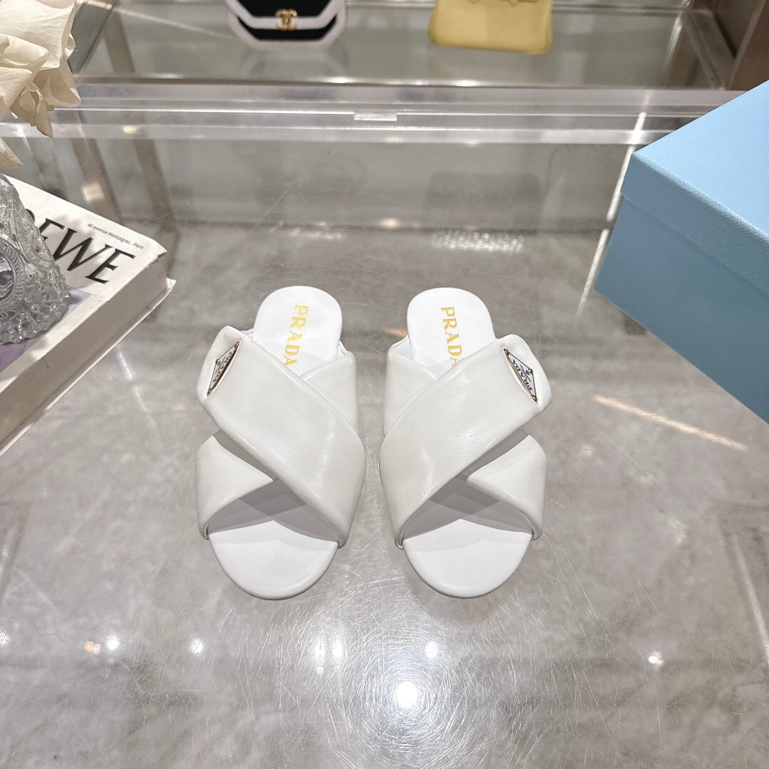 2025 Women Prada White Leather Slippers