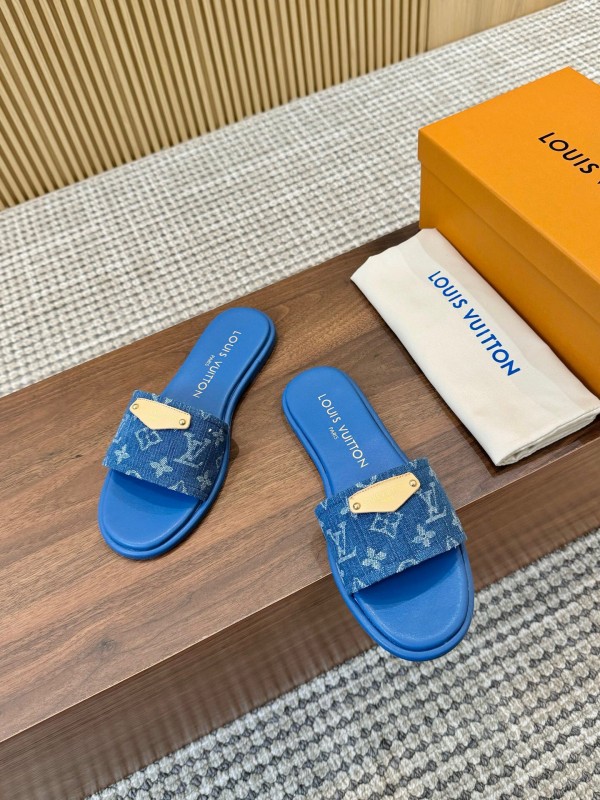 2025 Women Louis Vuitton Blue Denim Leather Slippers LY00200