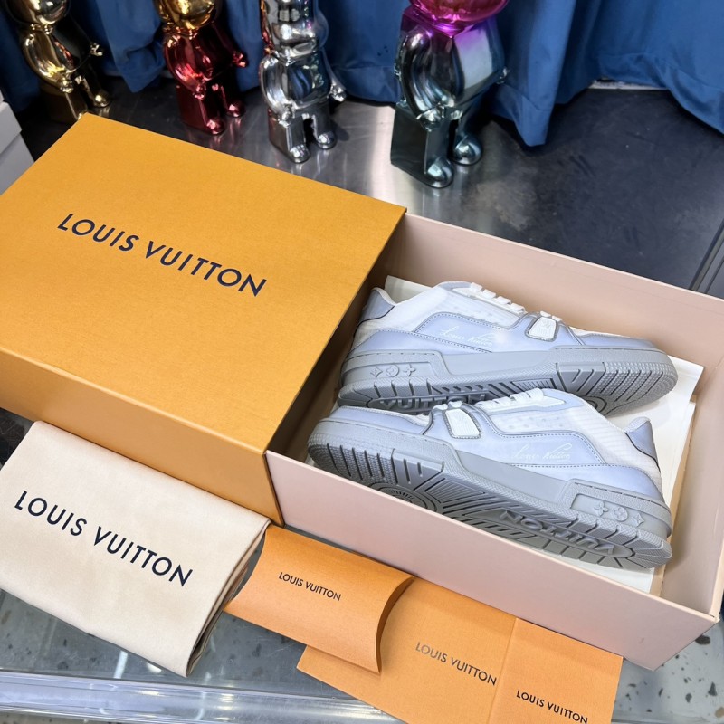 2025 Unisex Louis Vuitton White Light Grey Mesh Leather Trainer