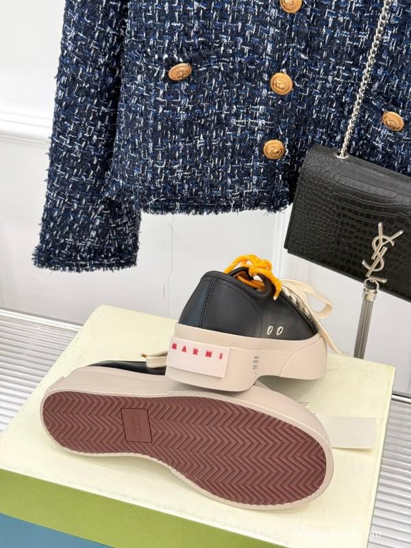 2025 Women Marni Black Leather Platform Sneakers With Contrast Laces LY00360(F)