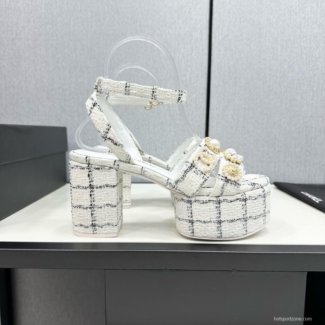 2025 Women Chanel White Black Tweed Platform Sandals