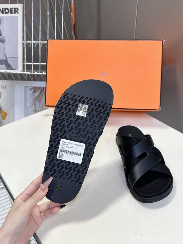 2025 Slippers Hermès Black Leather Slippers