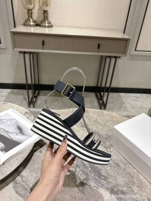 2025 Women Dior Black Leather Sandals Christian Dior Logo KFY00280