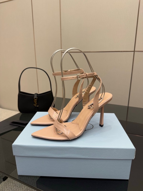 2025 Women Prada Nude Leather Sandals