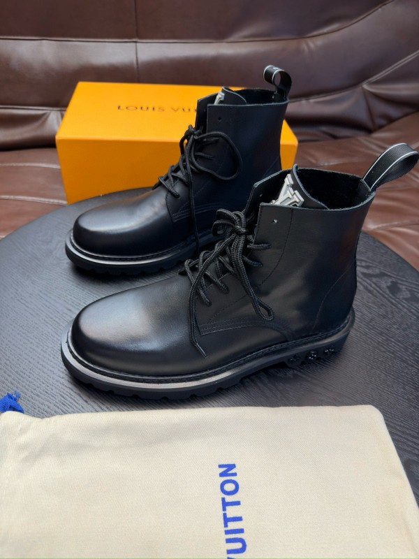 2024 Men Louis Vuitton Black Calf Leather Casual High Top MJ00440