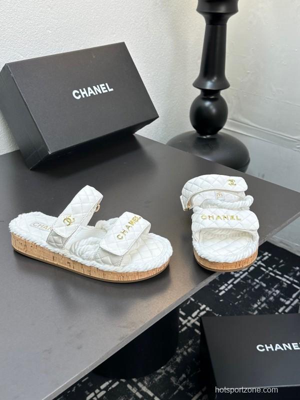 2025 Slippers Chanel White Quilted Fabric Cork Sole LY00250