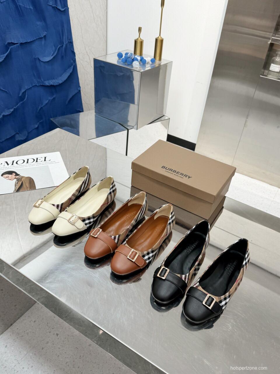 2025 Women Burberry Beige Black Fabric Leather Ballet Flats LY00250