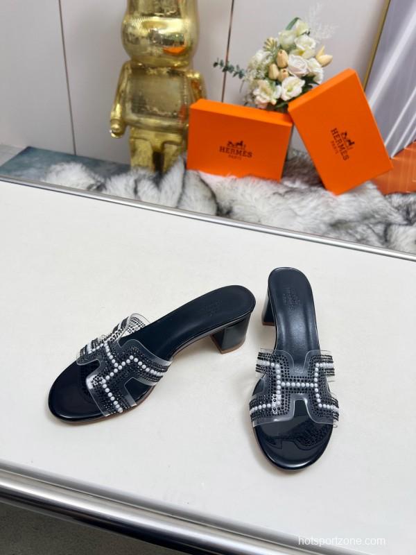 2025 Women Hermès Black Leather Slippers H Pattern MJ00180