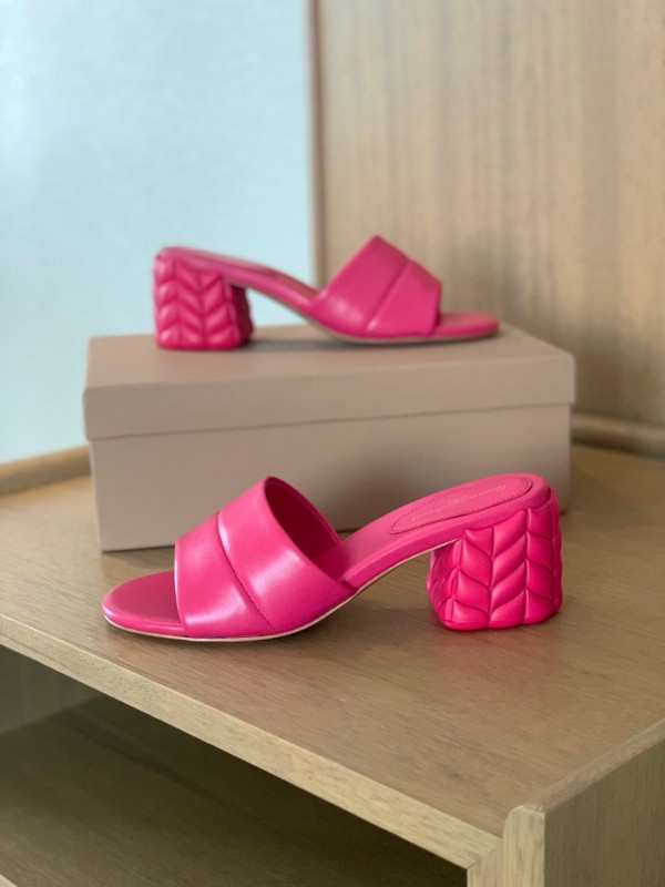 2025 Women Gianvito Rossi Pink Leather Slippers