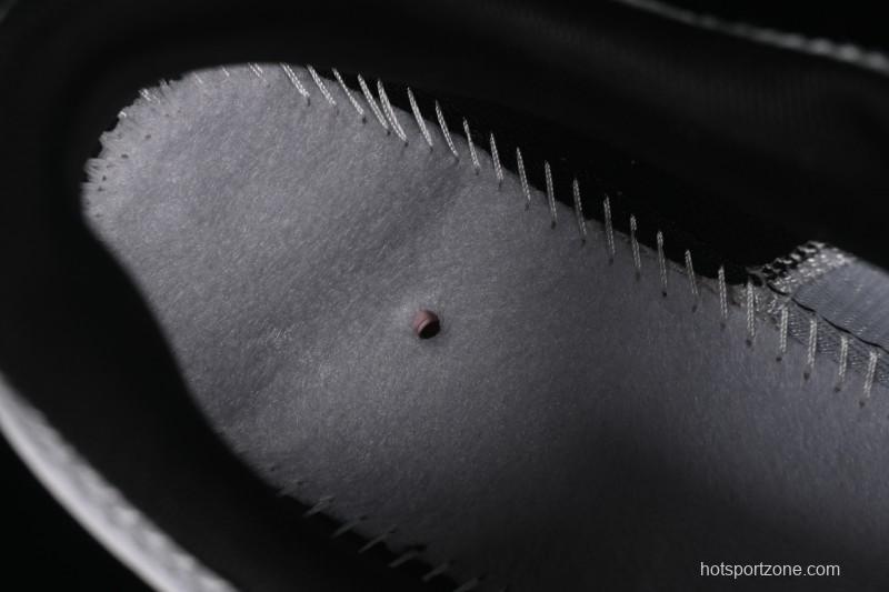 Nike Zoom Vomero 5 Retro Casual Running Shoes with Lightweight Cushioning - HF1877-001