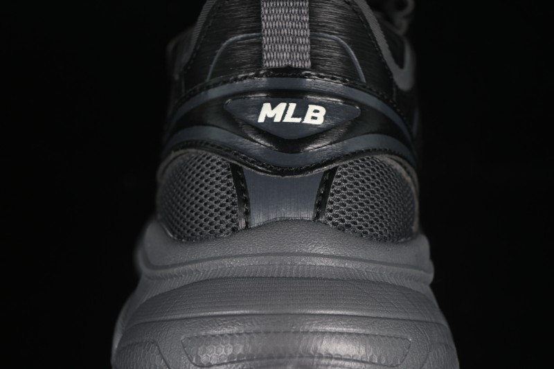 New York Yankees MLB Ace Runner Mask Jane Summer Casual Sandals - 3ASDACE5350BKS