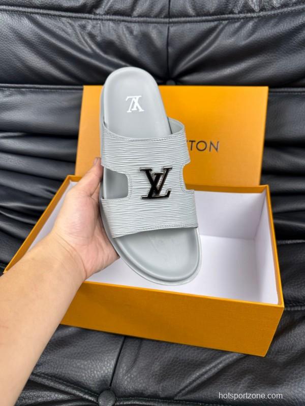 2025 Men Louis Vuitton White Leather Slippers AS00170